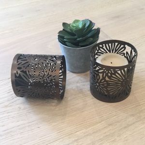 🛍 Pier 1 • Set of 2 - 3” Flowered Holders In Copper